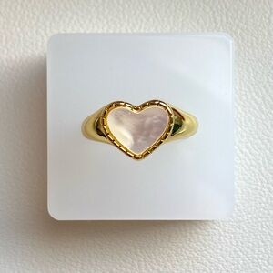 Gold Heart Ring with mother of pearl